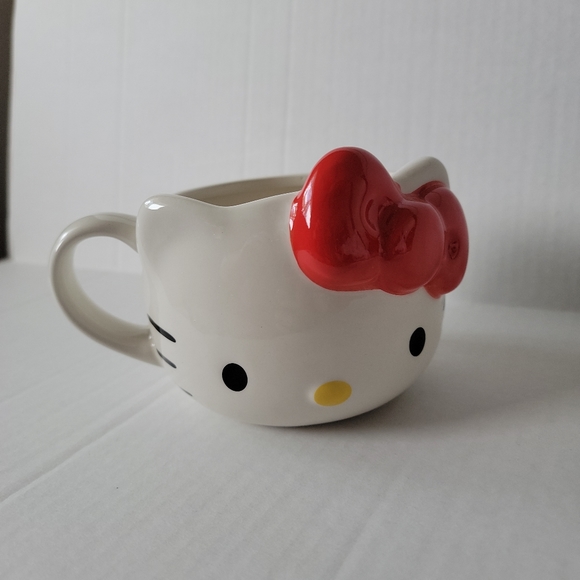 Hello Kitty Ceramic mug - Picture 5 of 8